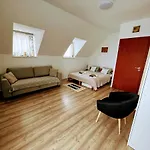 Regori Ház 3* Balatongyörök