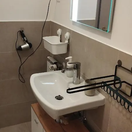 Πανσιόν Regori Haz 4*