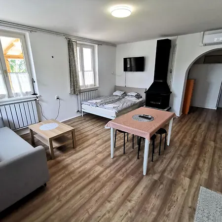 Regori Ház Gasthof Balatongyörök